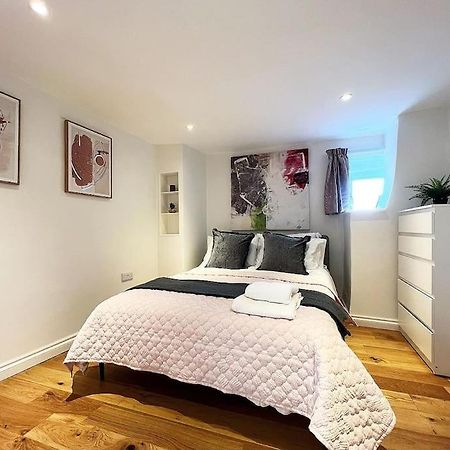 Quirky 3 Bedroom Town House In Clifton, ブリストル エクステリア 写真