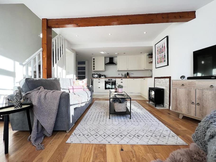 Quirky 3 Bedroom Town House In Clifton, ブリストル エクステリア 写真